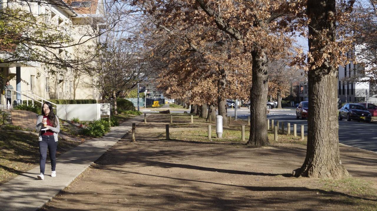 Location Dowling Apartment Canberra