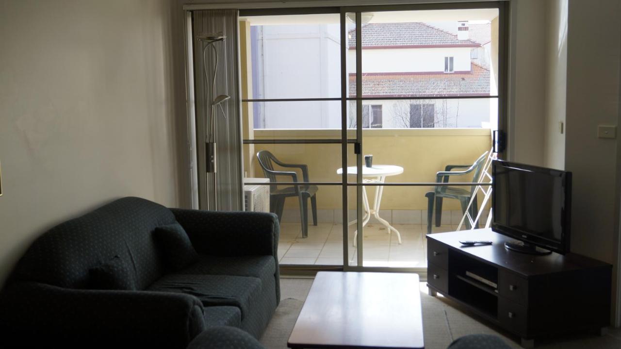 Apartment Location Dowling *