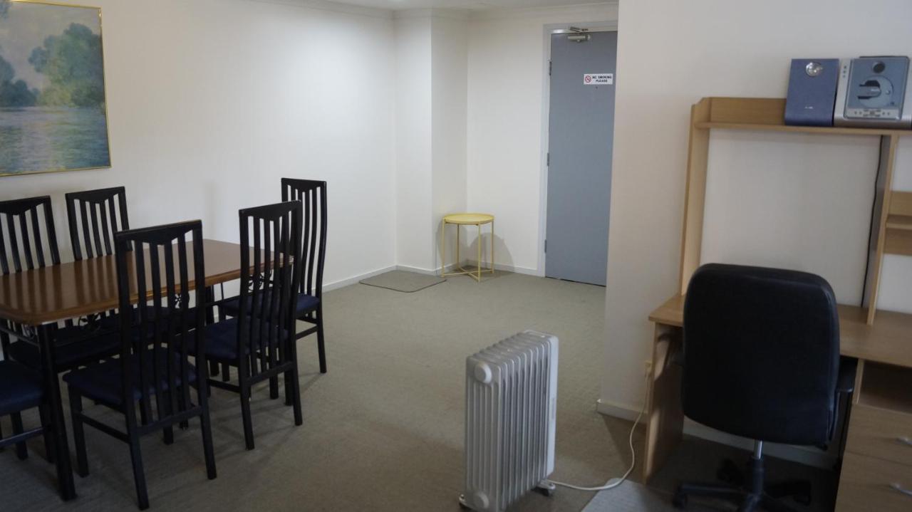 Apartment Location Dowling *